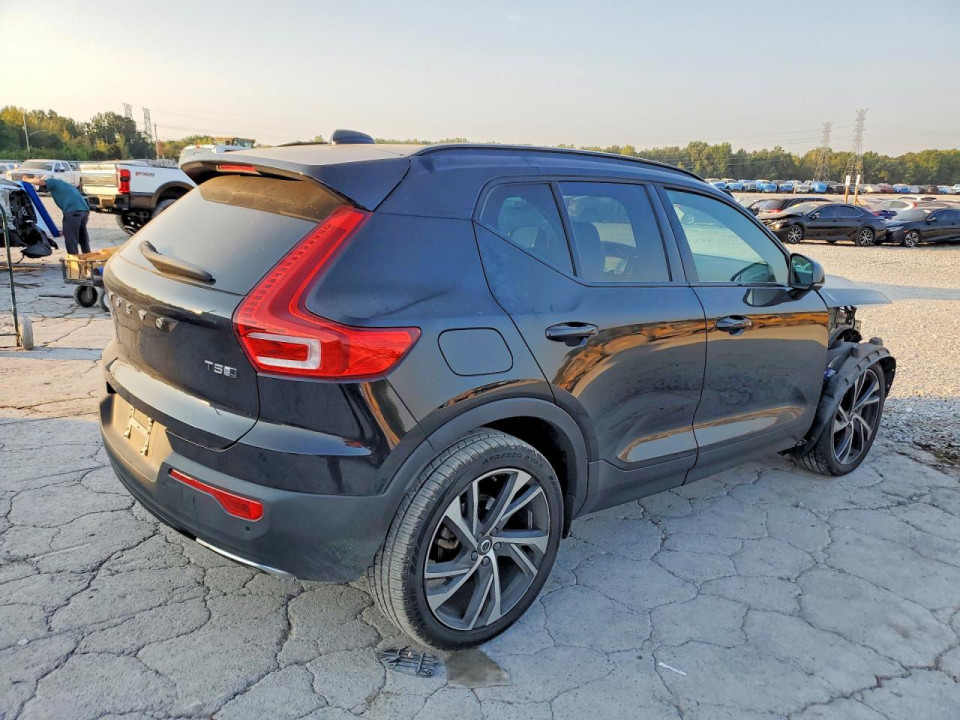 Volvo XC40 2020 — Copart