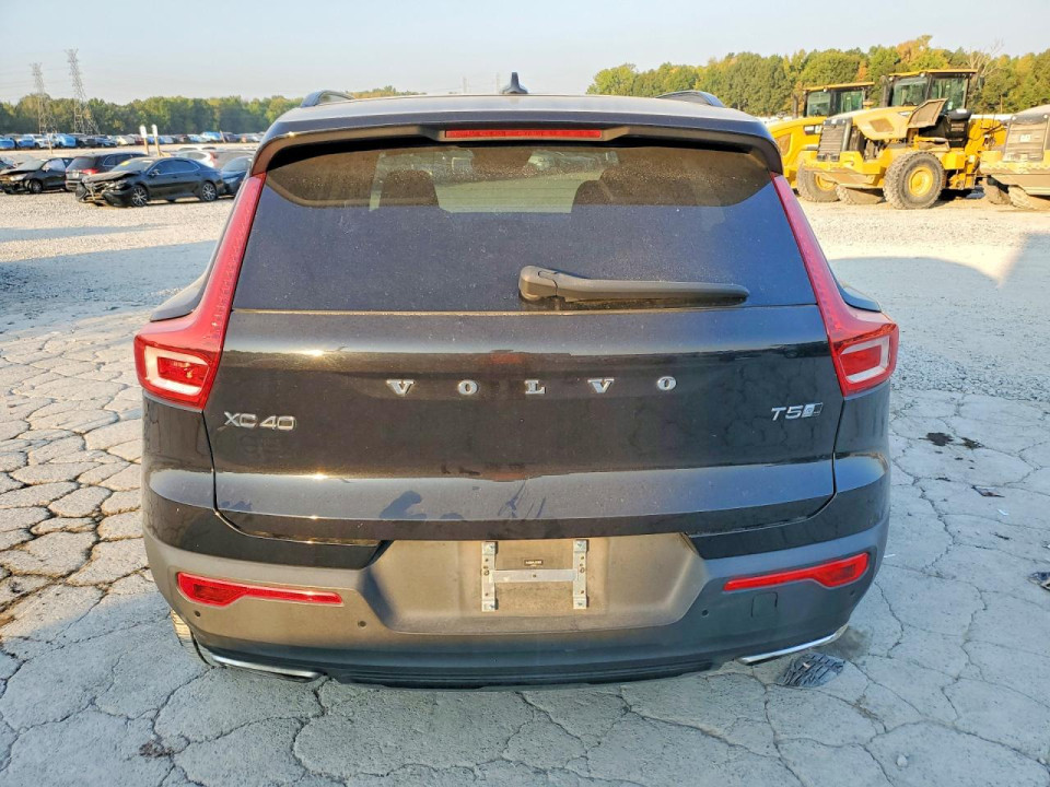 Volvo XC40 2020 — Copart