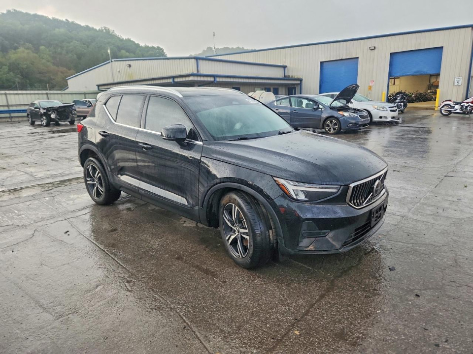 Volvo XC40 2024 — Copart