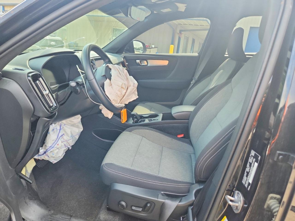 Volvo XC40 2024 — Copart