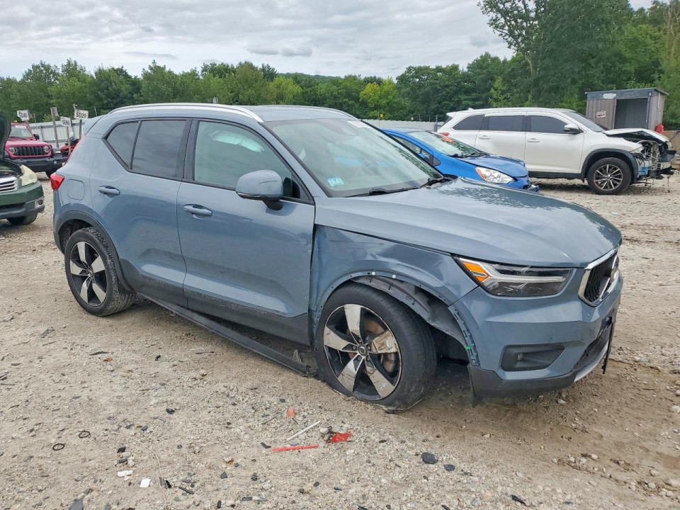 Volvo XC40 2021 — Copart
