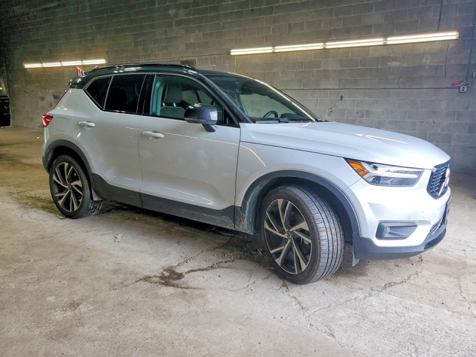 Volvo XC40 2020 — Copart