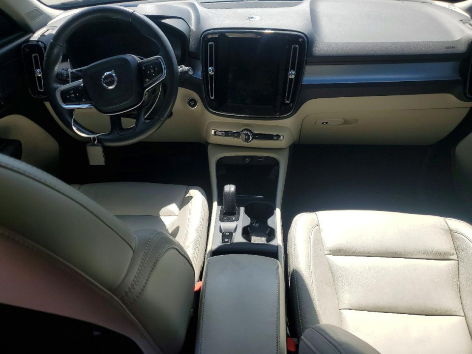 Volvo XC40 2019 — Copart