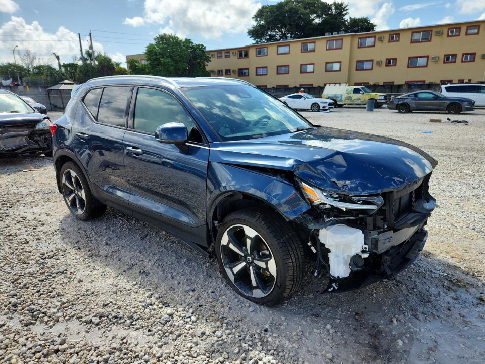 Volvo XC40 2022 — Copart