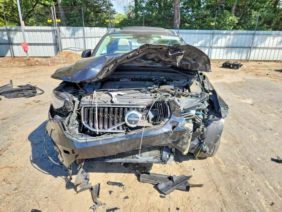 Volvo XC40 2023 — Copart