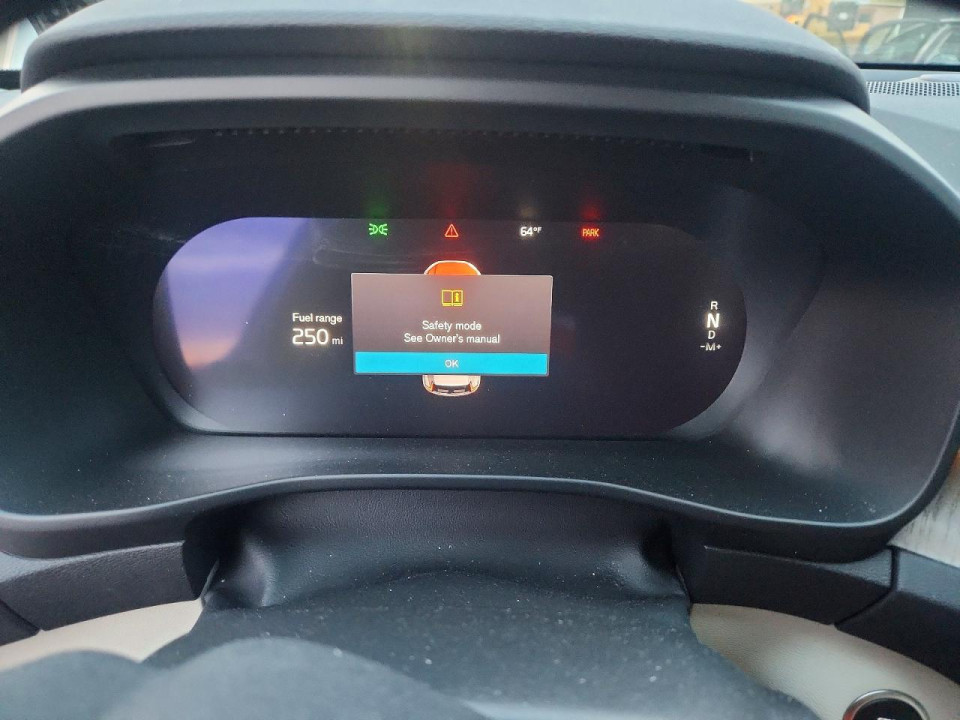 Volvo XC40 2024 — Copart