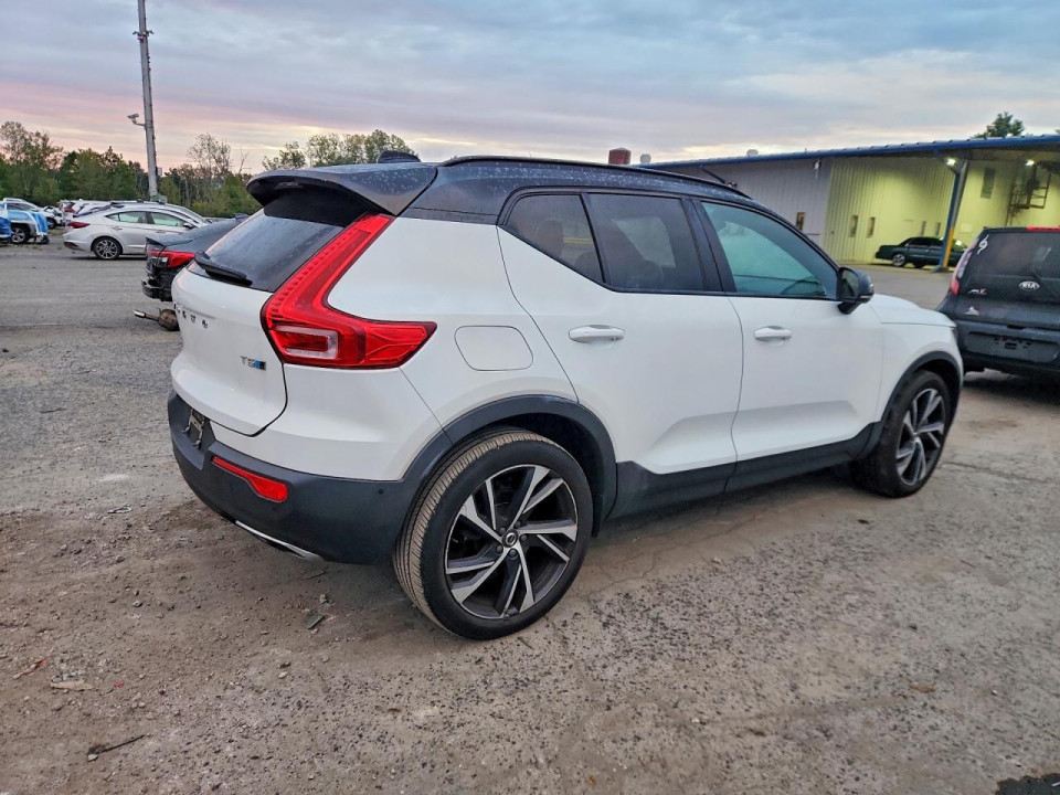 Volvo XC40 2019 — Copart