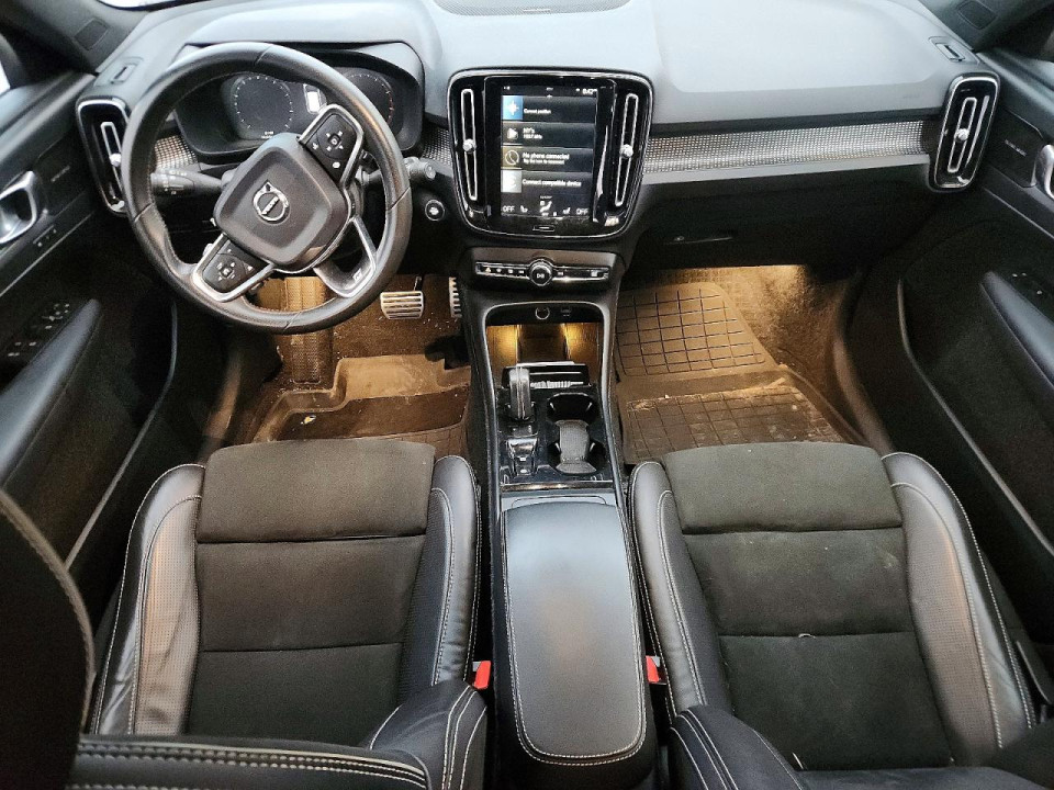 Volvo XC40 2019 — Copart