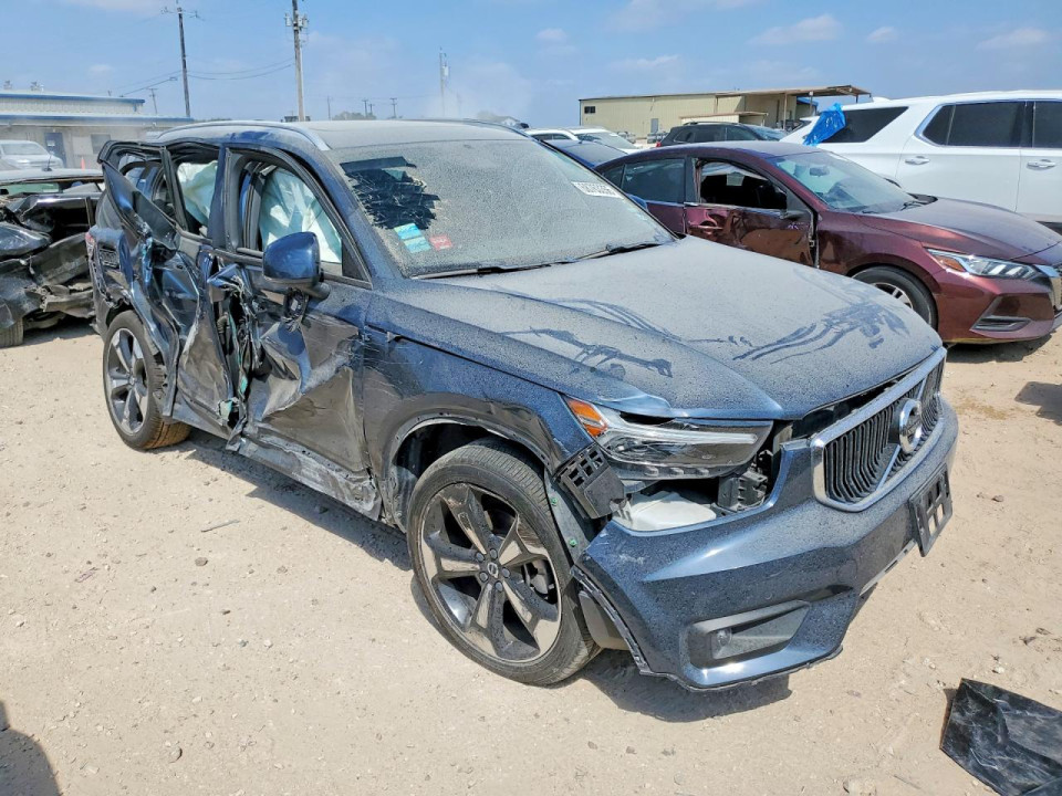 Volvo XC40 2021 — Copart