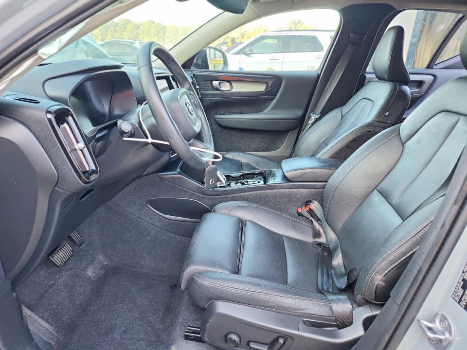 Volvo XC40 2024 — Copart