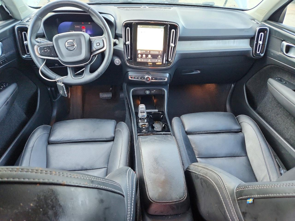 Volvo XC40 2024 — Copart