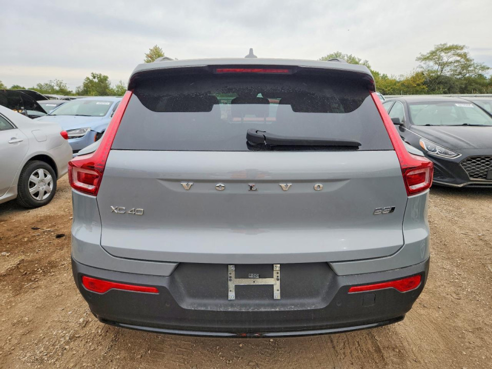Volvo XC40 2024 — Copart