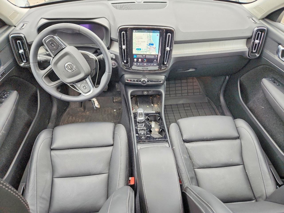 Volvo XC40 2024 — Copart