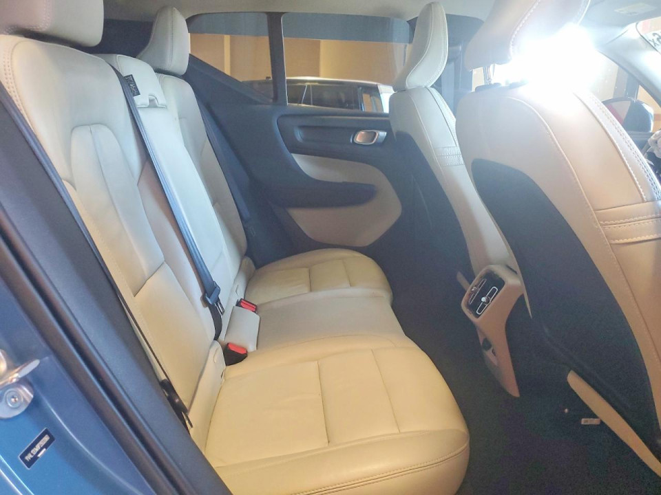 Volvo XC40 2023 — Copart