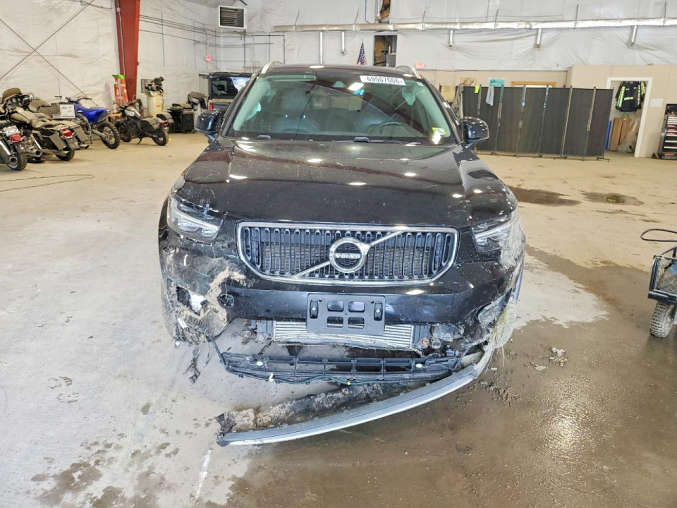 Volvo XC40 2019 — Copart