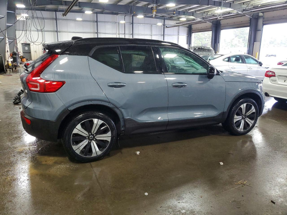 Volvo XC40 2023 — Copart