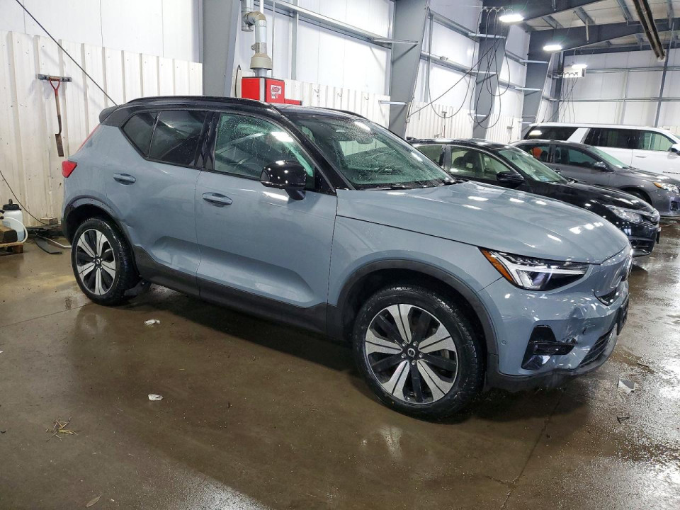 Volvo XC40 2023 — Copart