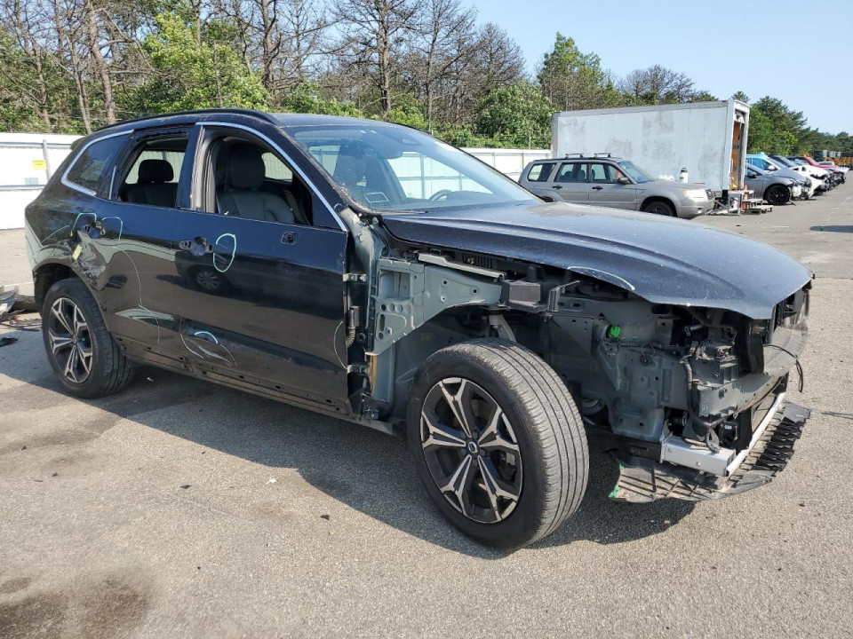 Volvo XC60 B5 MOMENTUM 2022 — Copart