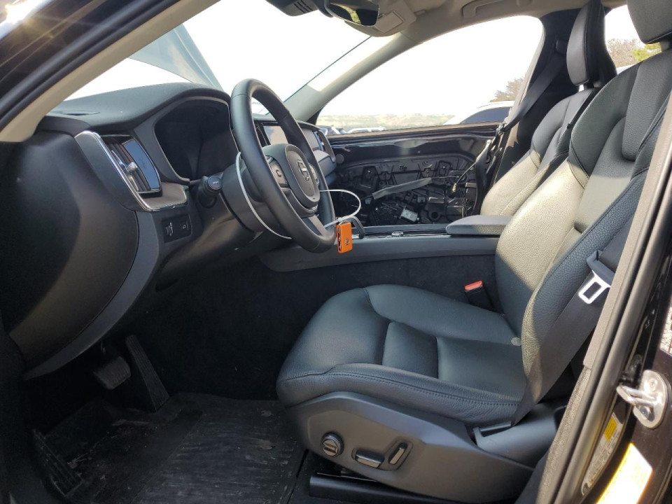 Volvo XC60 B5 MOMENTUM 2022 — Copart