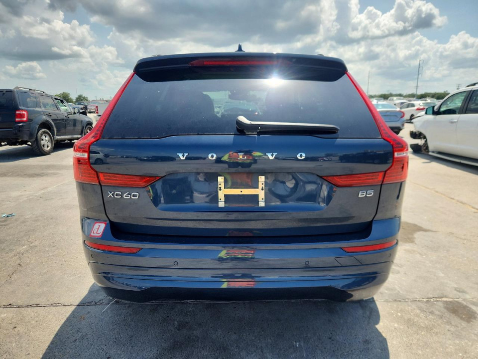 Volvo XC60 B5 MOMENTUM 2022 — Copart