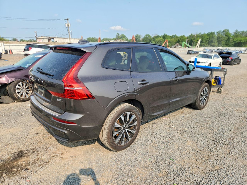 Volvo XC60 CORE 2024 — Copart