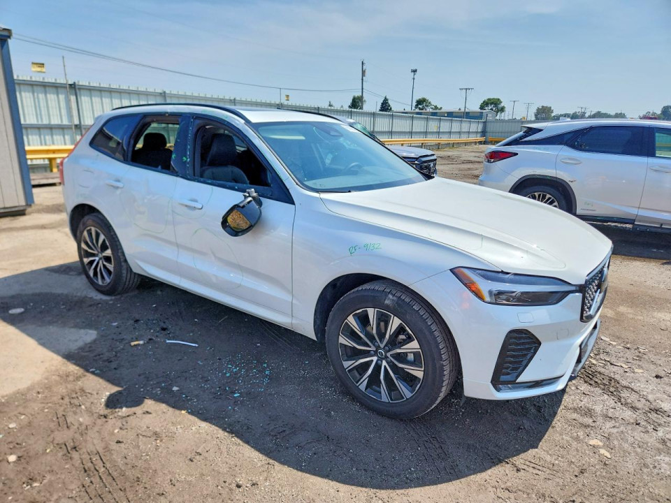 Volvo XC60 CORE 2025 — Copart