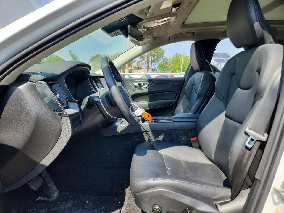 Volvo XC60 CORE 2025 — Copart