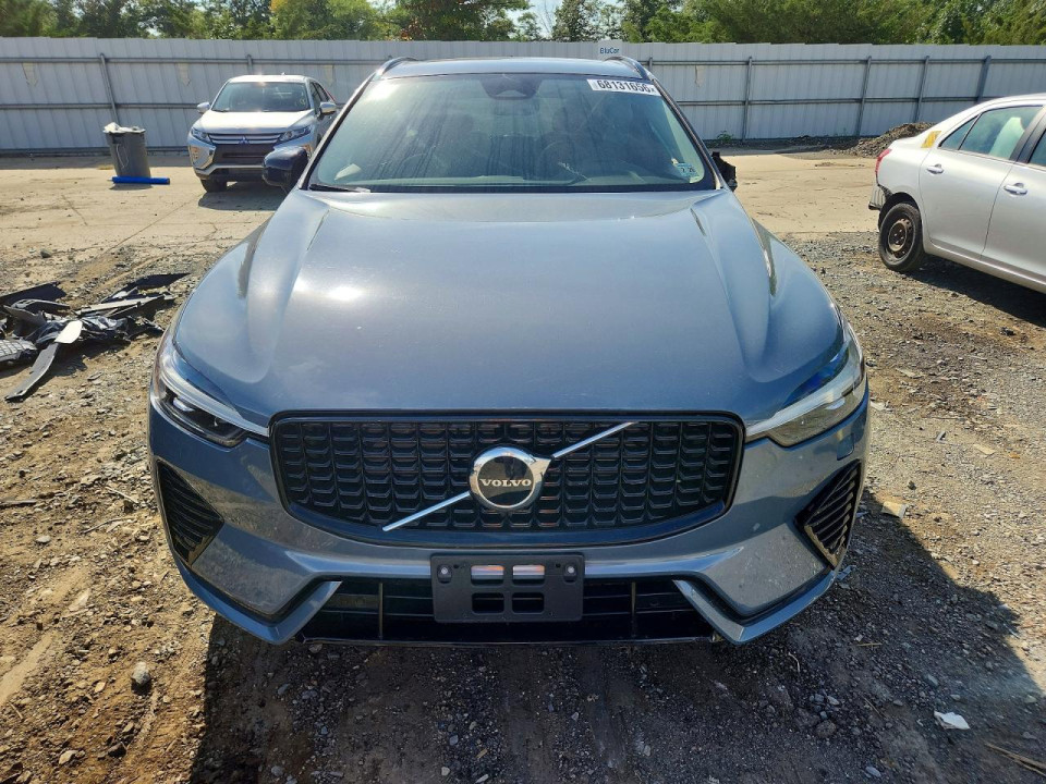 Volvo XC60 CORE 2024 — Copart