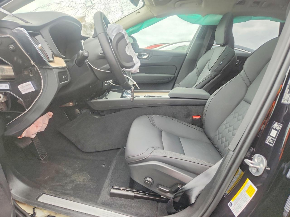 Volvo XC60 PLUS 2026 — Copart