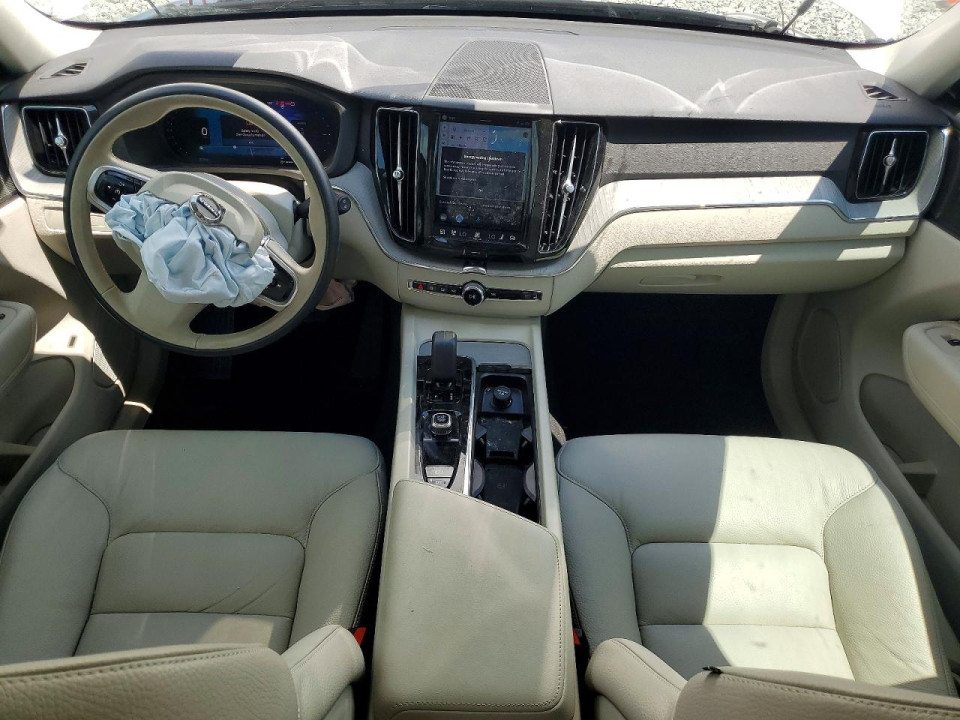 Volvo XC60 PLUS 2025 — Copart