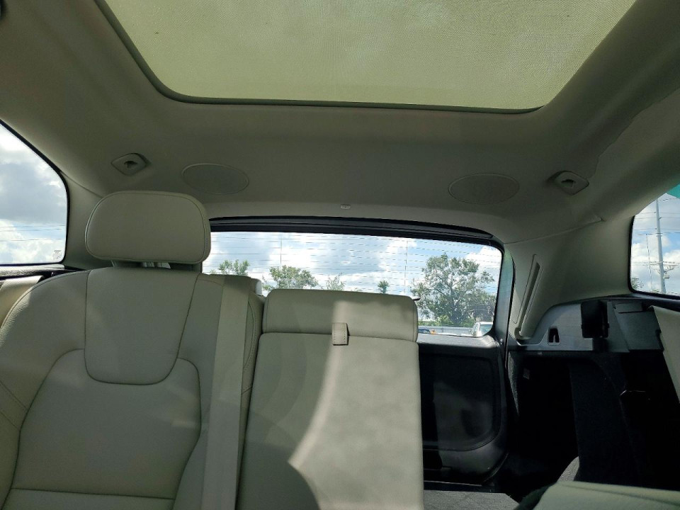Volvo XC60 PLUS 2023 — Copart