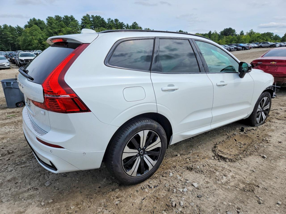 Volvo XC60 PLUS 2024 — Copart
