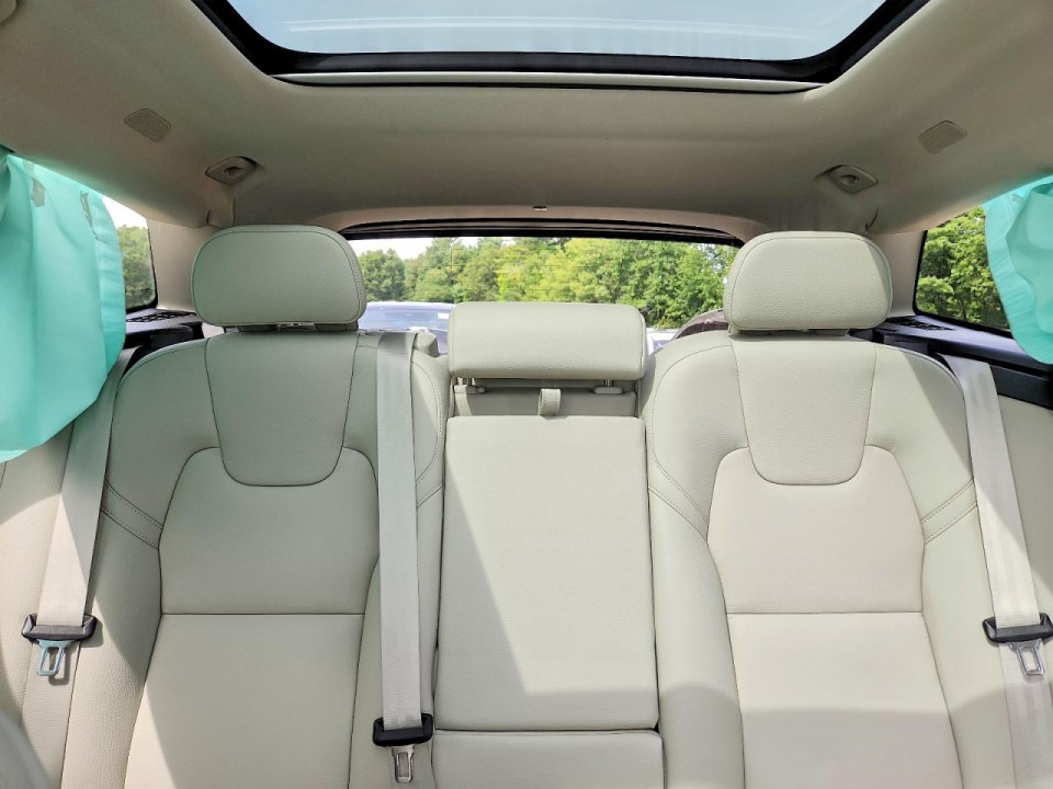 Volvo XC60 PLUS 2024 — Copart