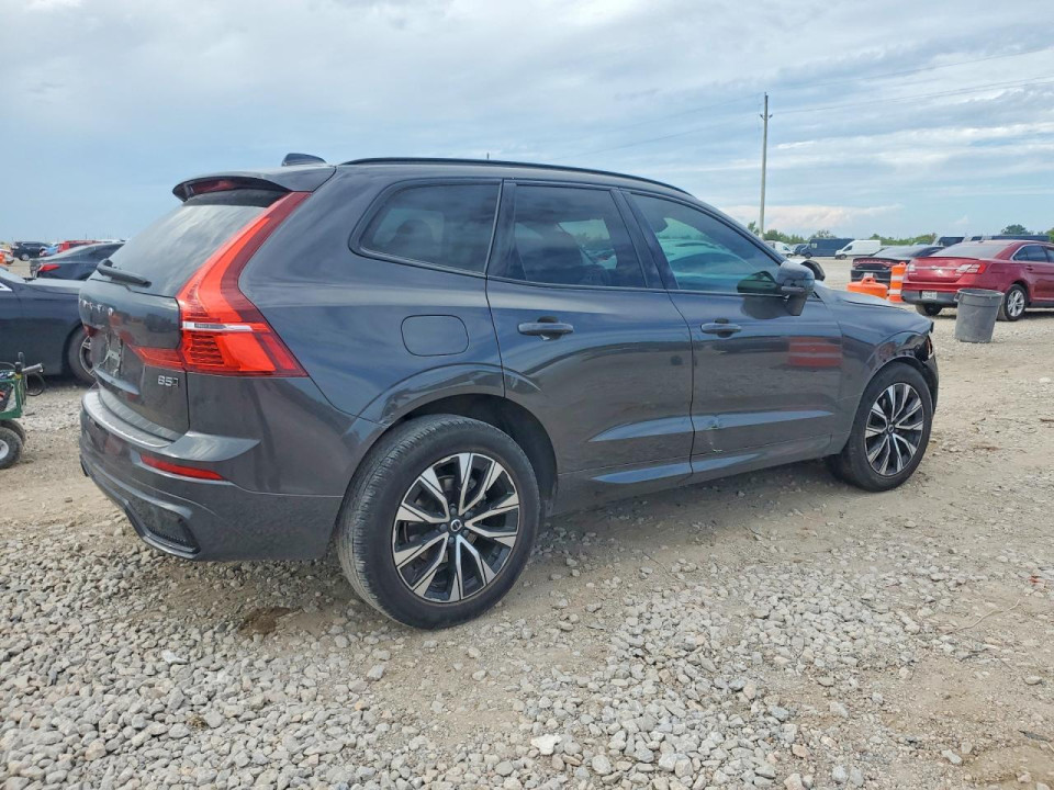 Volvo XC60 PLUS 2024 — Copart