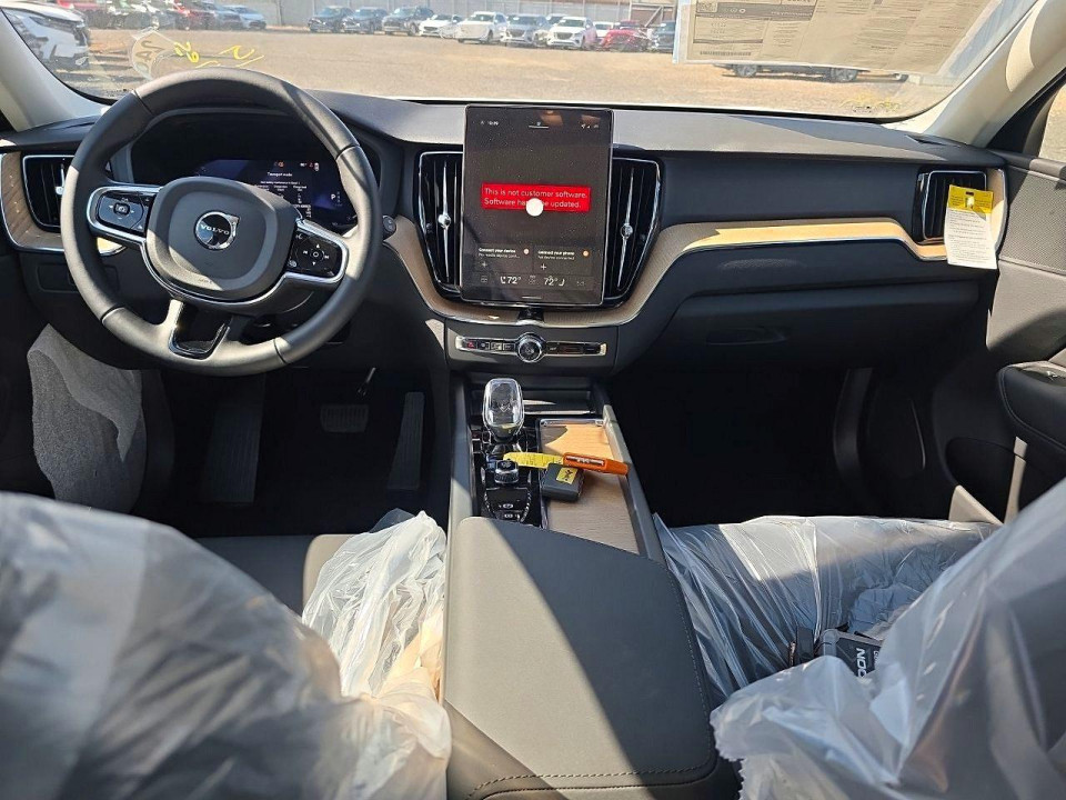 Volvo XC60 PLUS 2026 — Copart