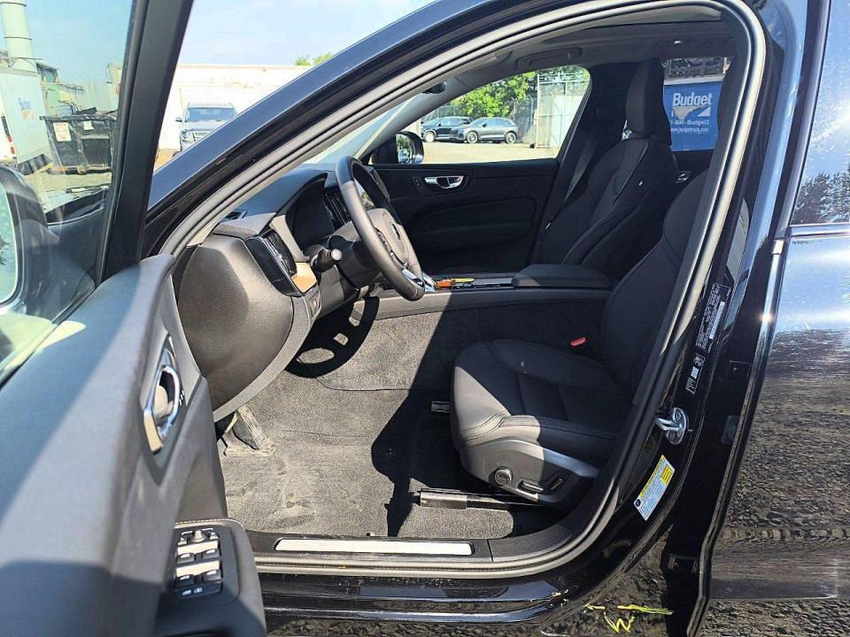 Volvo XC60 PLUS 2026 — Copart