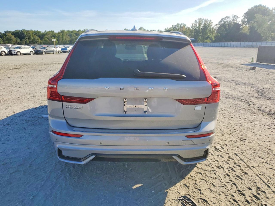 Volvo XC60 PLUS 2024 — Copart