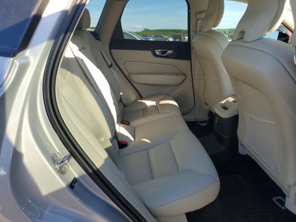 Volvo XC60 PLUS 2024 — Copart