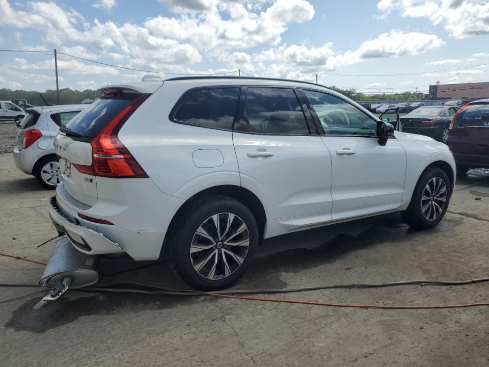 Volvo XC60 PLUS 2024 — Copart