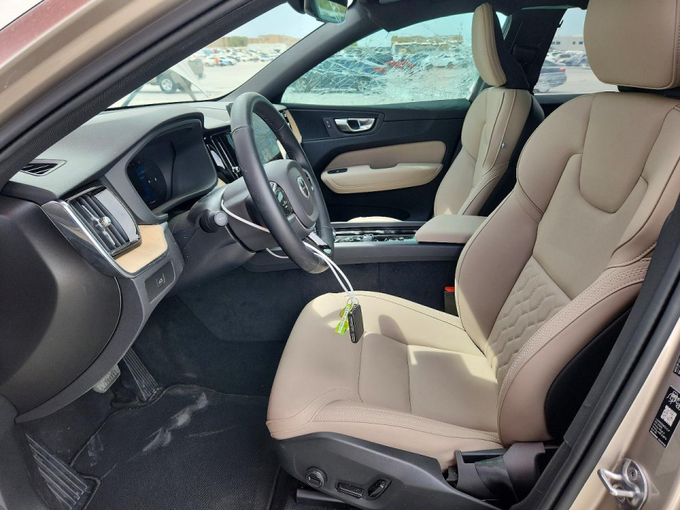 Volvo XC60 PLUS 2026 — Copart