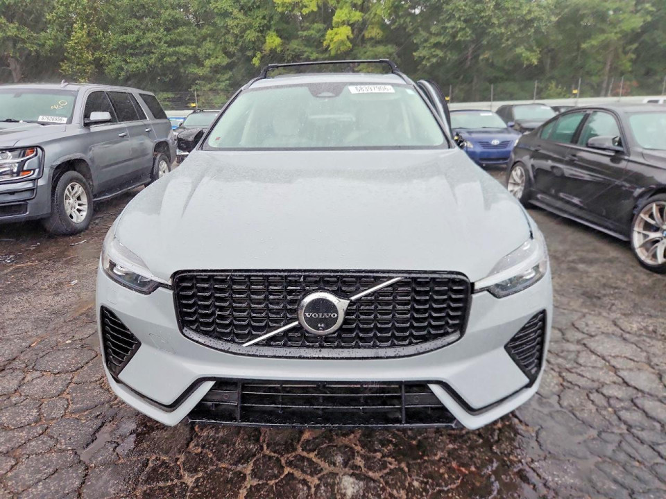 Volvo XC60 PLUS 2025 — Copart