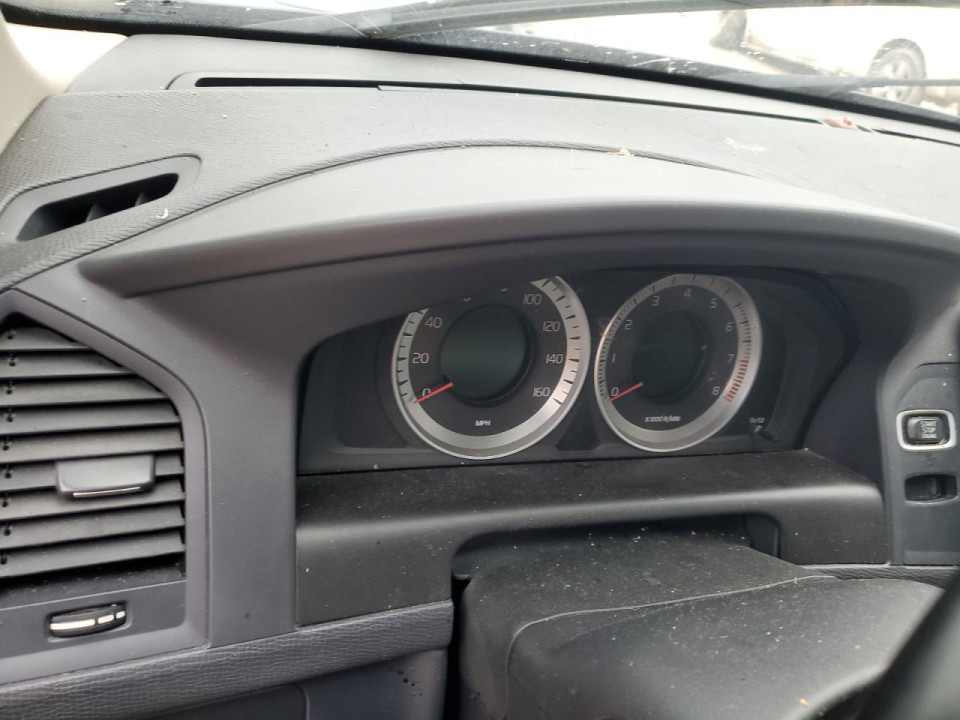 Volvo XC60 2013 — Copart