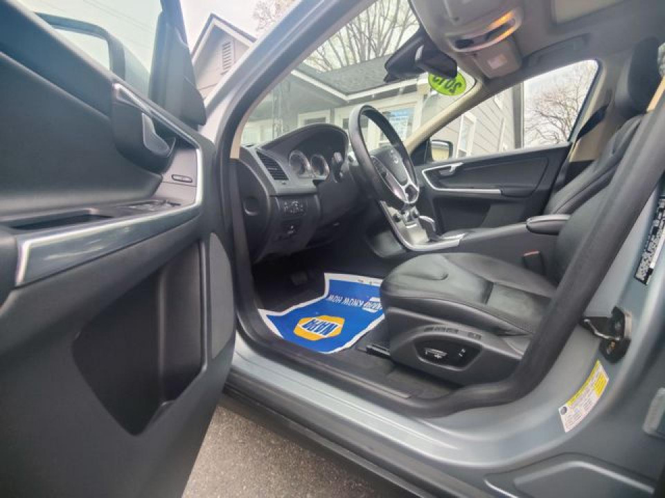 Volvo XC60 2013 — Copart