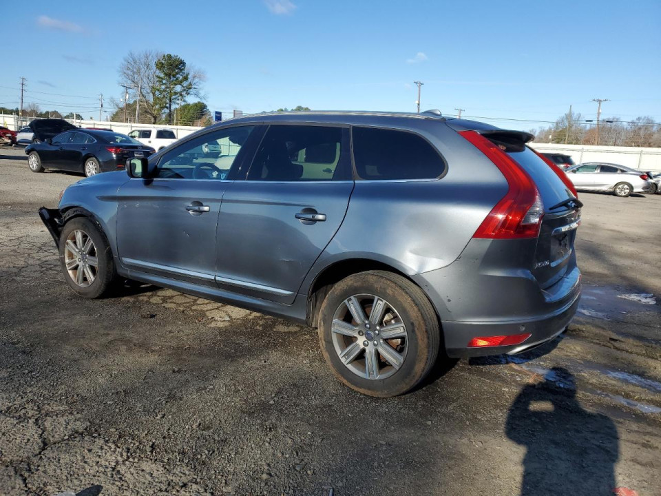 Volvo XC60 2017 — Copart