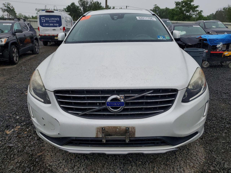 Volvo XC60 2016 — Copart