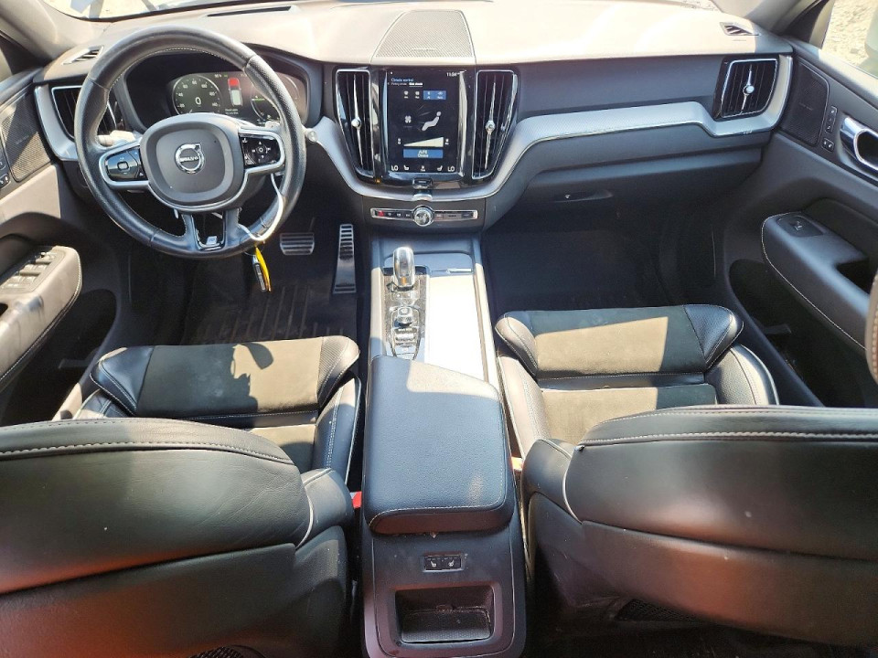 Volvo XC60 2019 — Copart