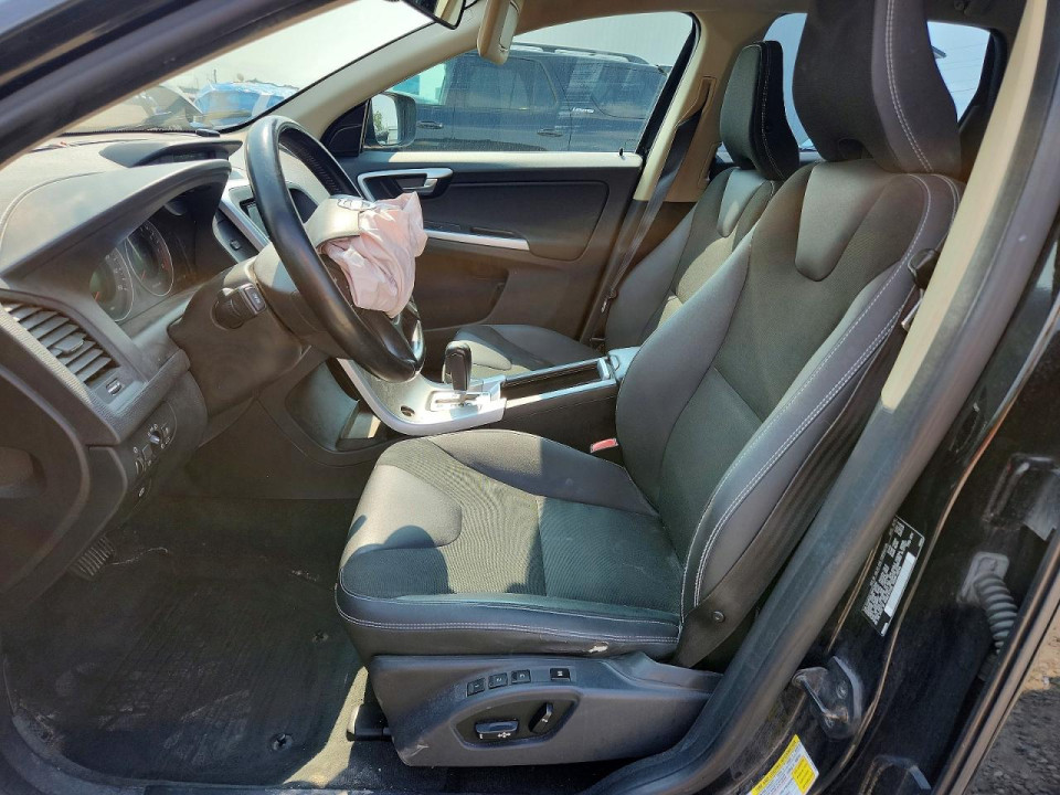 Volvo XC60 2011 — Copart