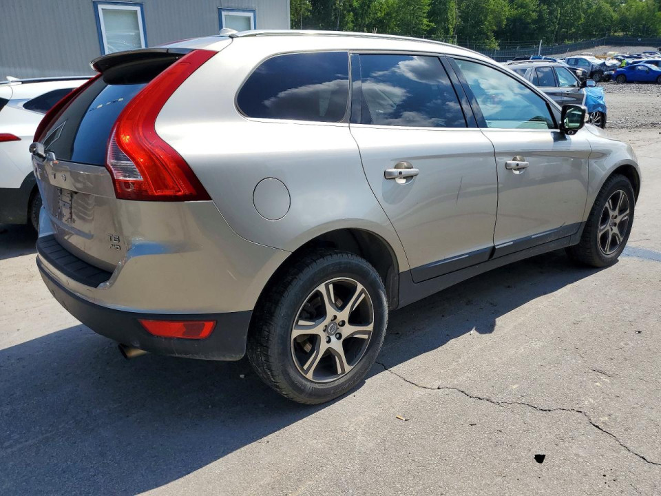 Volvo XC60 2012 — Copart