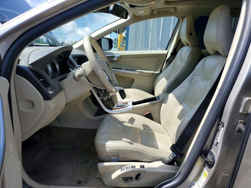 Volvo XC60 2012 — Copart
