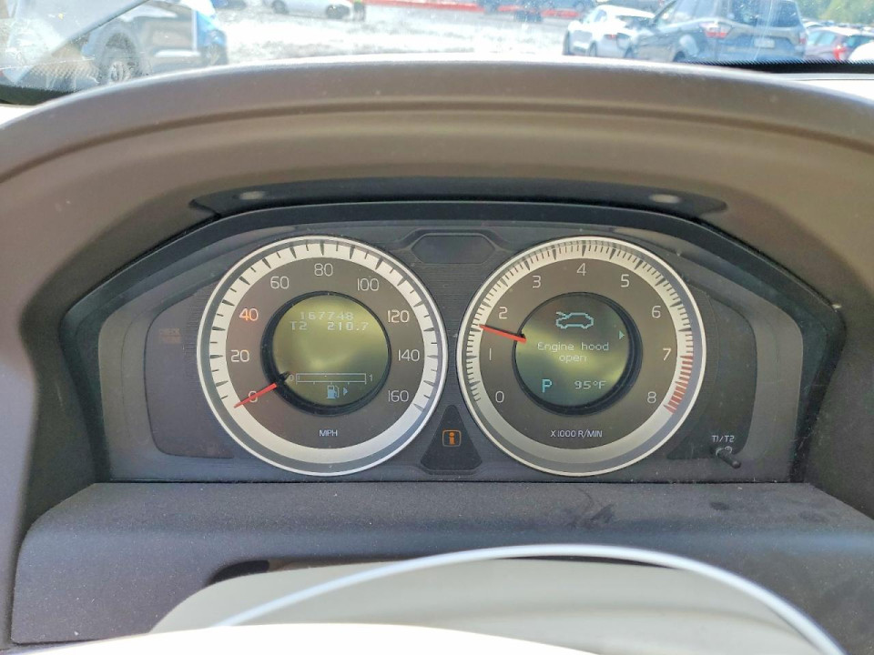 Volvo XC60 2012 — Copart